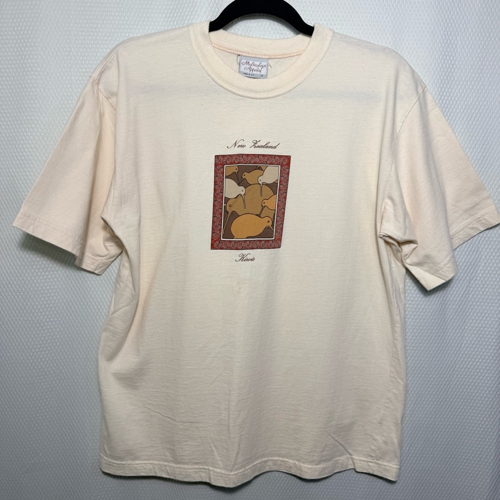 New Zealand Kiwis Graphic Tee - Cream Cotton Shirt